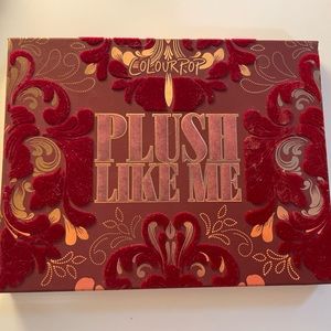 Plush Like Me Colourpop Palette NWOT